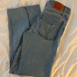 Levi jeans